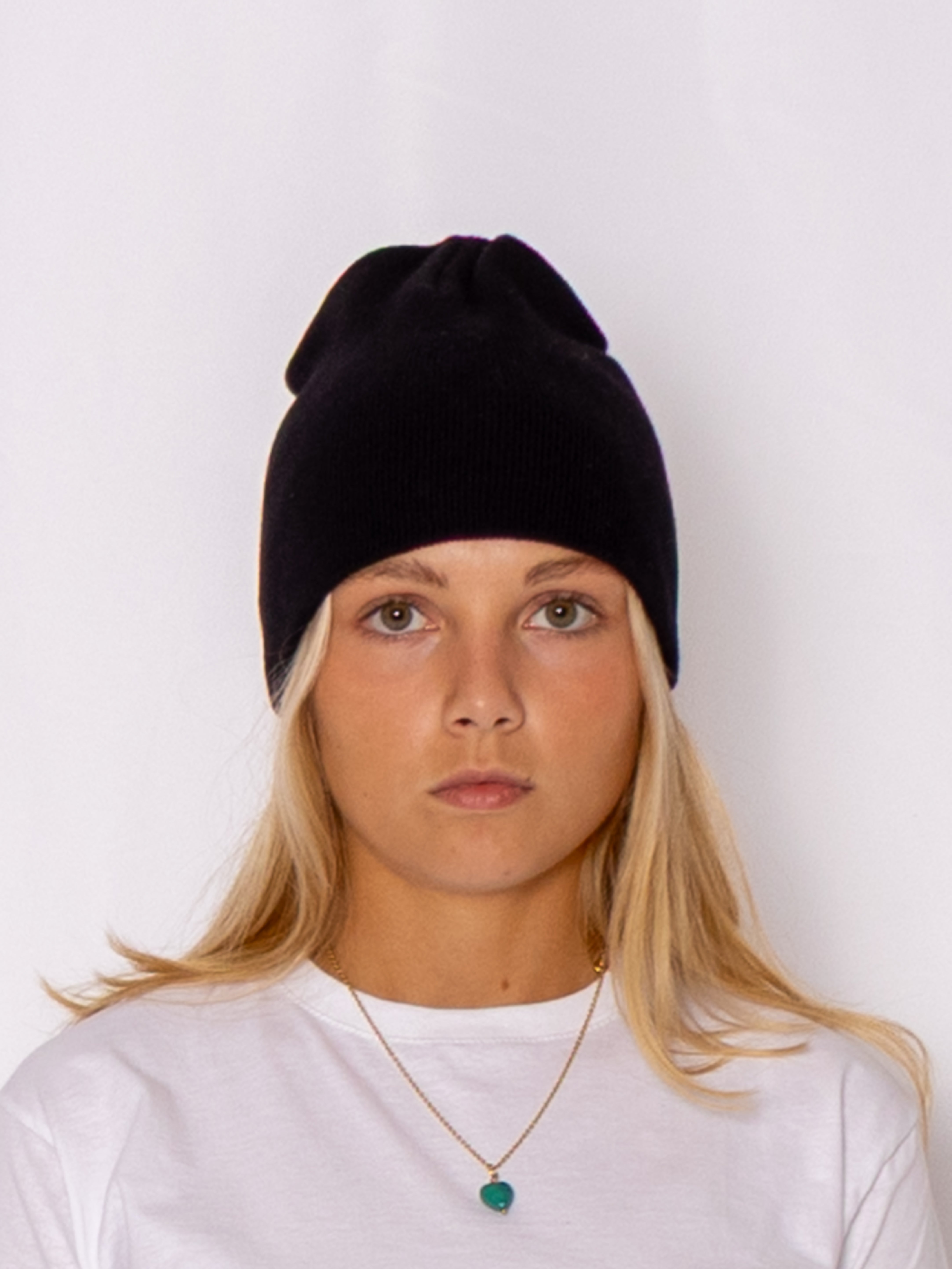 | svart